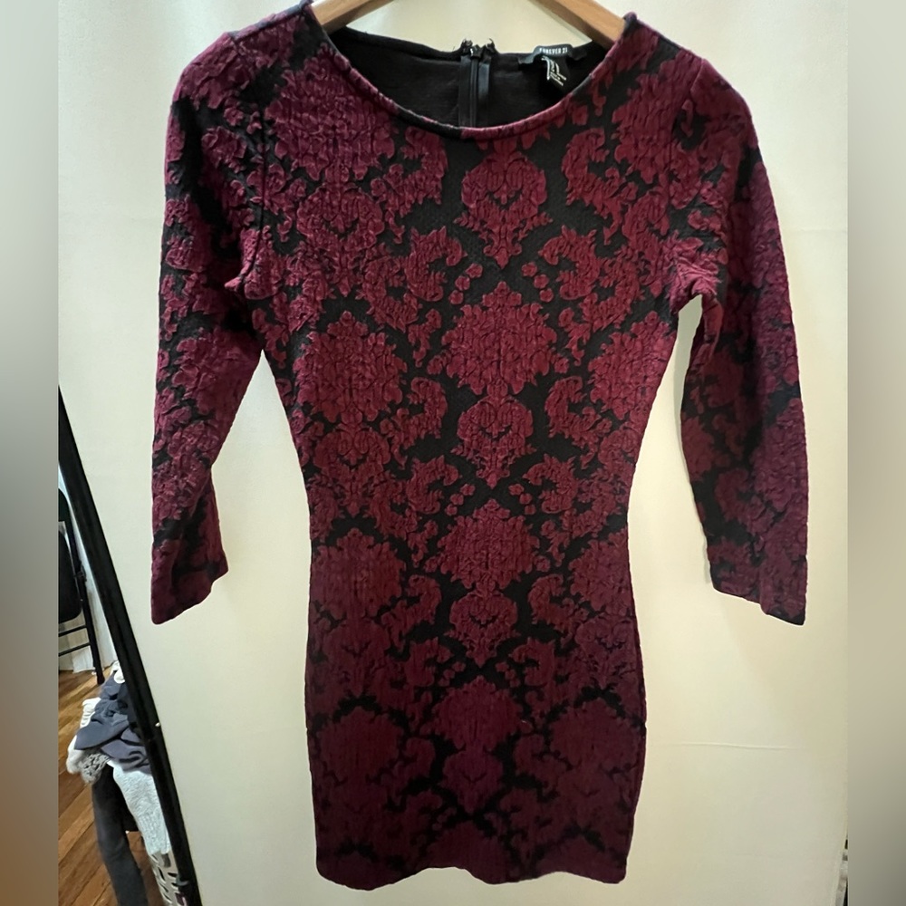 Black And Red Floral Mini Dress Medium Teens